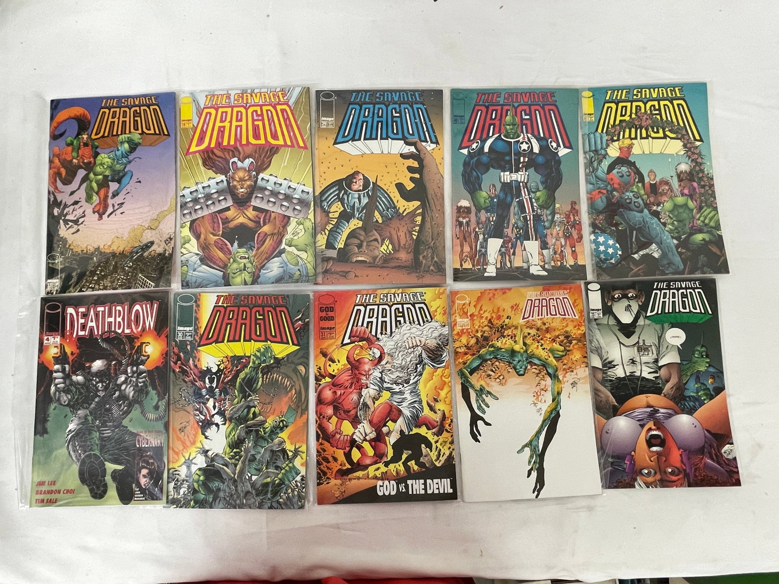 Vintage Comic Book Collection Lot: Vintage Comic Book Collection Lot