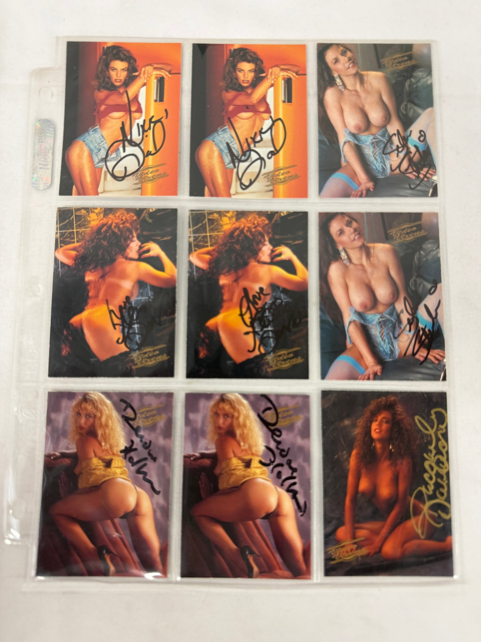Vintage Signed Adult Trading Card Collection Lot: Vintage Signed Adult Trading Card Collection Lot