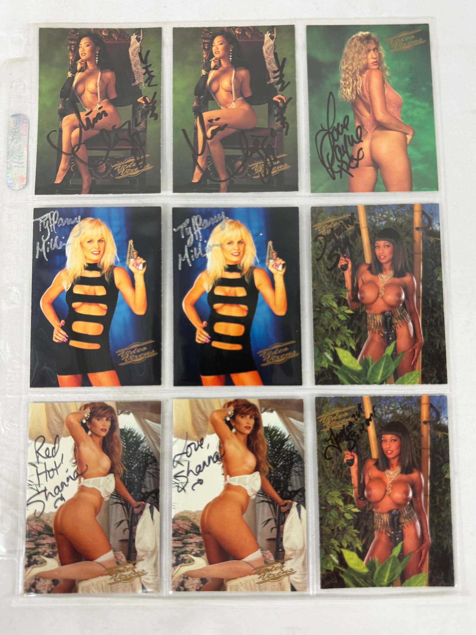 Vintage Signed Adult Trading Card Collection Lot: Vintage Signed Adult Trading Card Collection Lot