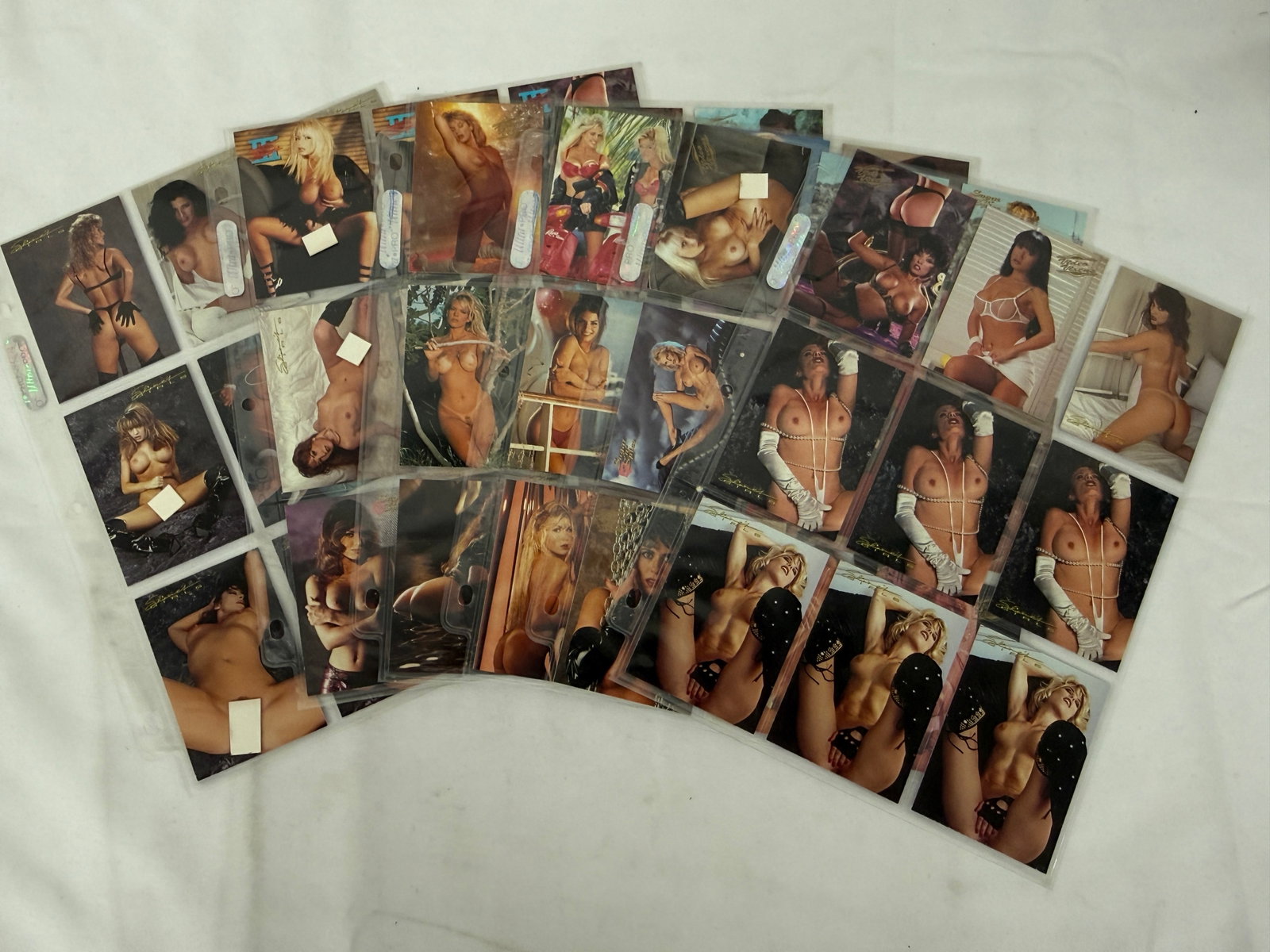 Vintage Signed Adult Trading Card Collection Lot: Vintage Signed Adult Trading Card Collection Lot