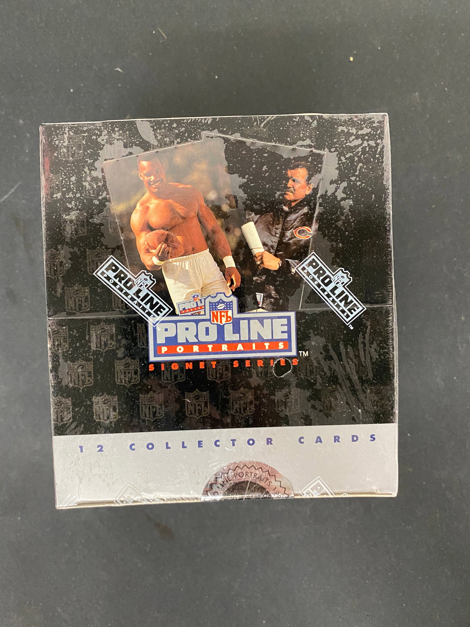 1991 NFL Pro Line Portraits Signet Series Factory Sealed Box 12 Collector Cards: 1991 NFL Pro Line Portraits Signet Series Factory Sealed Box 12 Collector Cards