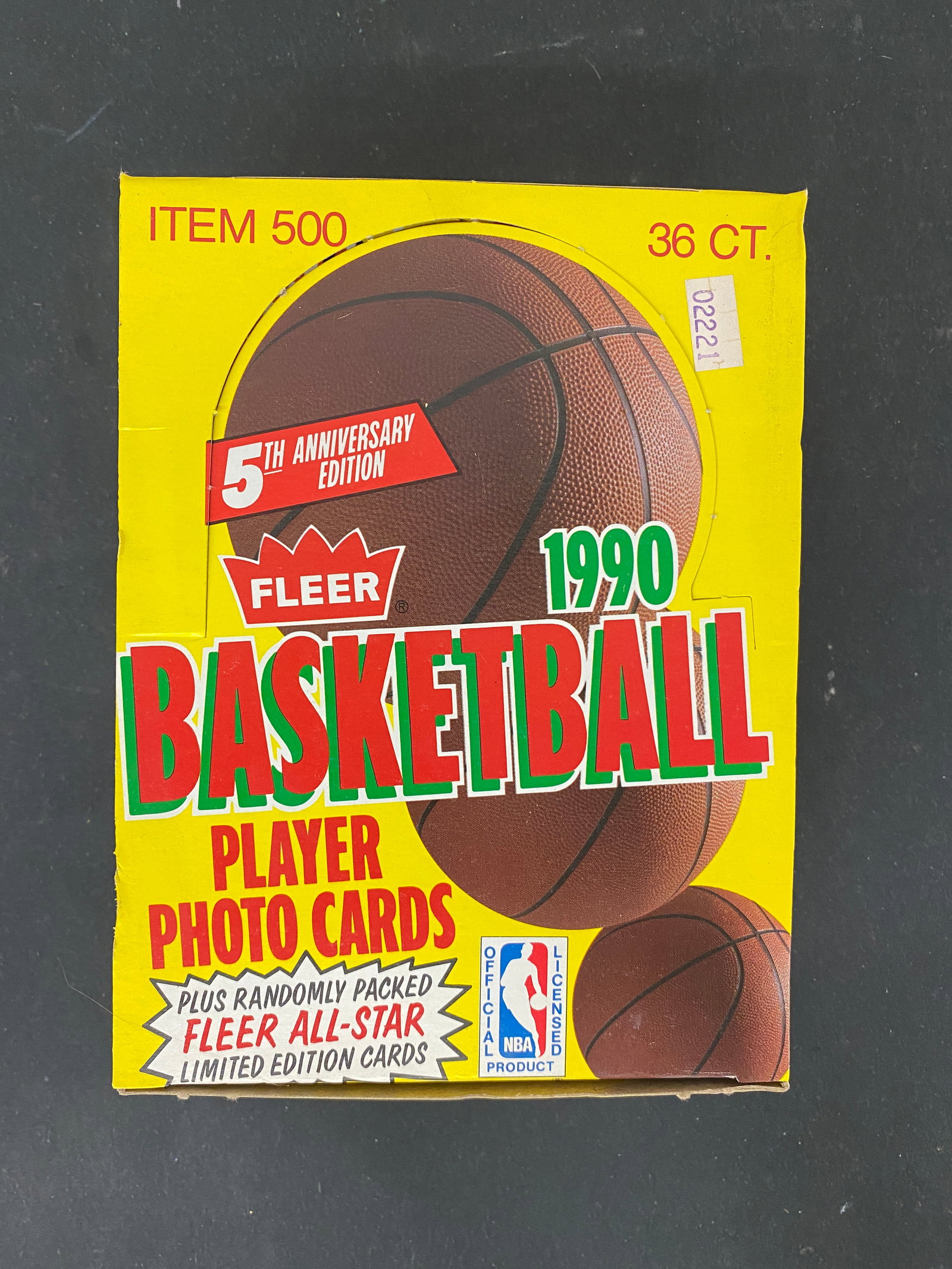 1990 Fleer Basketball 5th Anniversary Edition Wax Box 36 Packs Sealed: 1990 Fleer Basketball 5th Anniversary Edition Wax Box 36 Packs Sealed