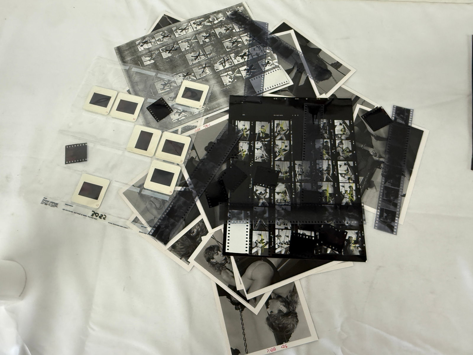Vintage Black and White Erotic Adult Photographs Negatives and Contact Sheets: Vintage Black and White Erotic Adult Photographs Negatives and Contact Sheets