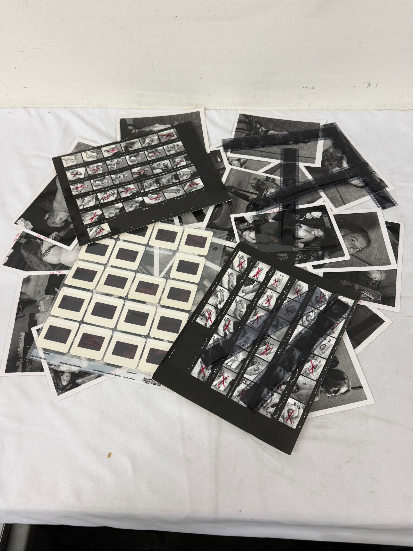 Vintage Black and White Erotic Adult Photographs Negatives and Contact Sheets: Vintage Black and White Erotic Adult Photographs Negatives and Contact Sheets