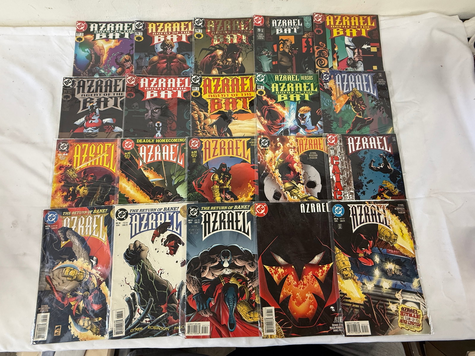 Vintage Comic Book Collection Lot: Vintage Comic Book Collection Lot