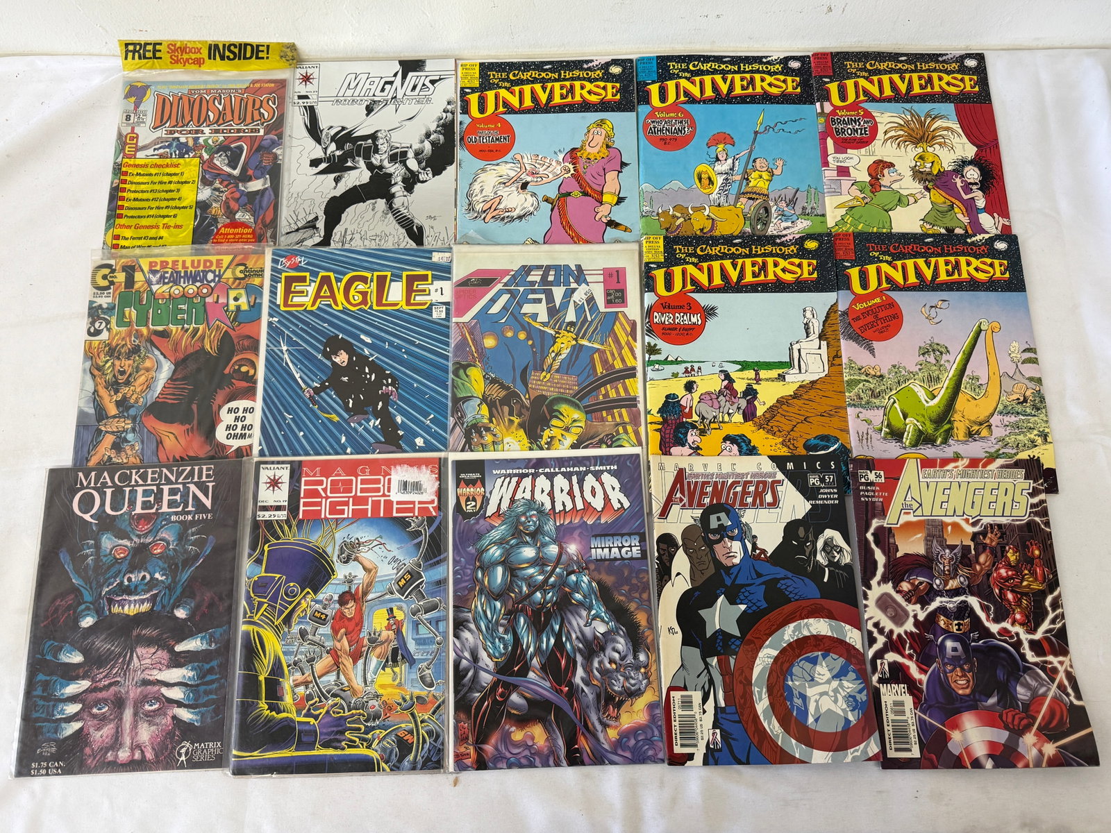 Mixed Vintage Comic Book Lot: Avengers, Magnus Robot Fighter, Cartoon History Universe (1 of 1)