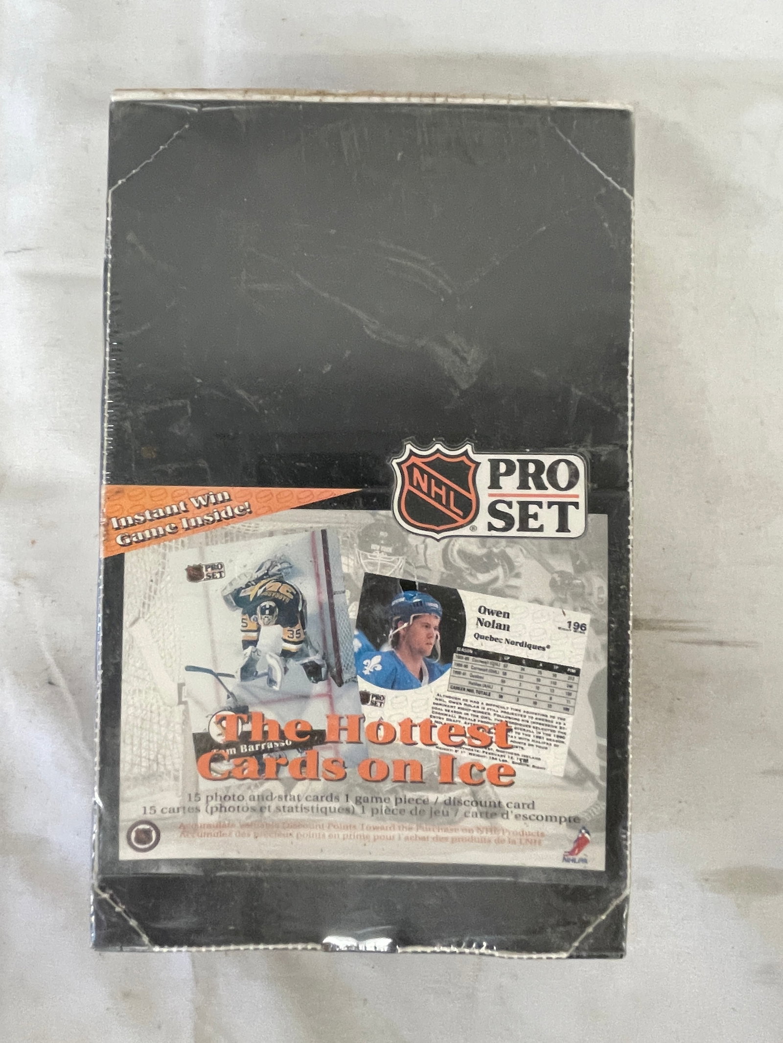 NHL Pro Set 1991-92 Hockey Trading Cards Sealed Wax Box 36 Packs Series 1: NHL Pro Set 1991-92 Hockey Trading Cards Sealed Wax Box 36 Packs Series 1