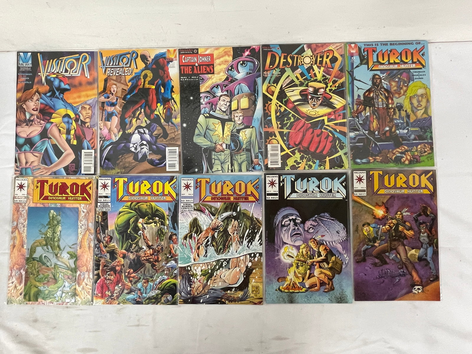 Vintage Comic Book Collection Lot: Vintage Comic Book Collection Lot