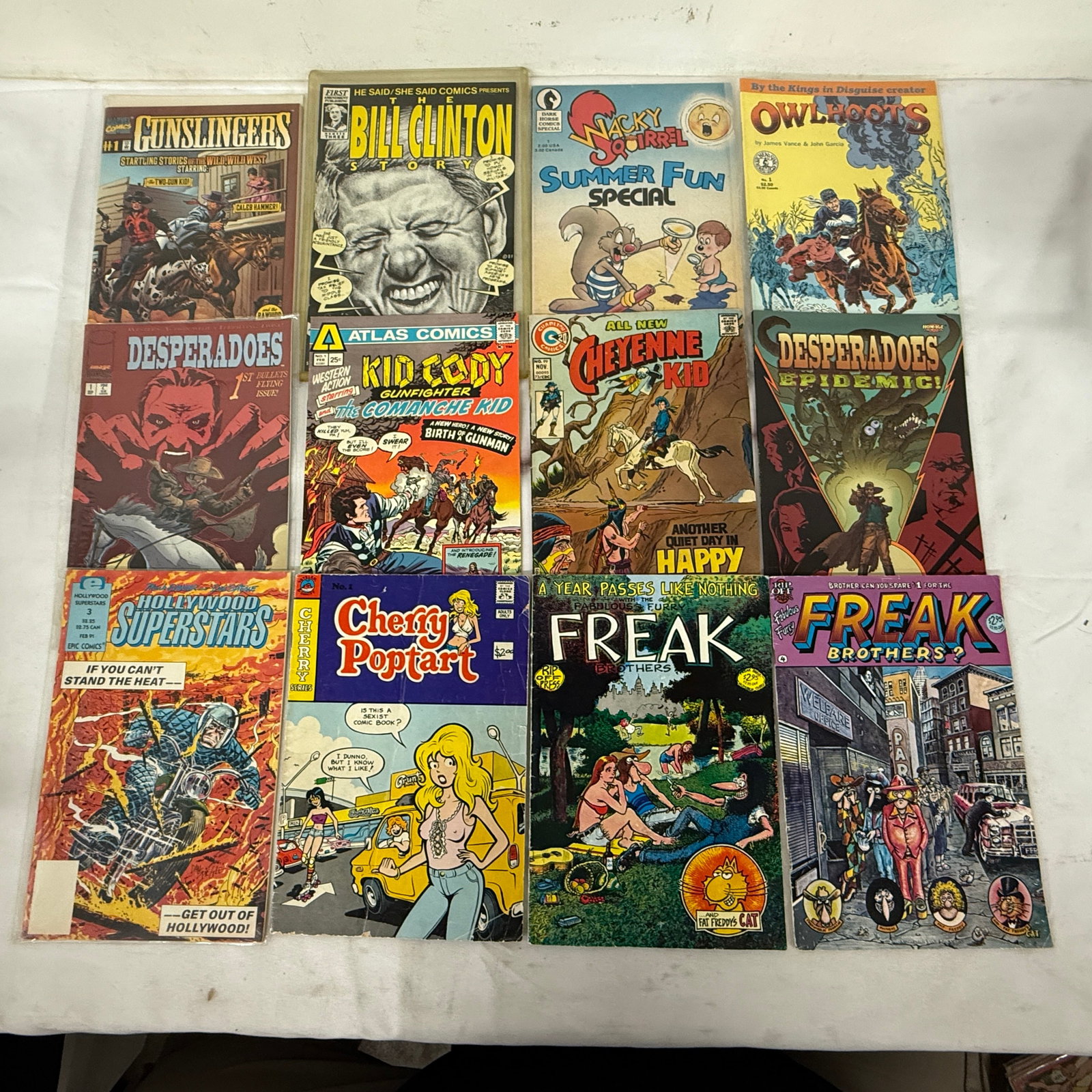 Vintage Comic Book Collection Lot: Vintage Comic Book Collection Lot