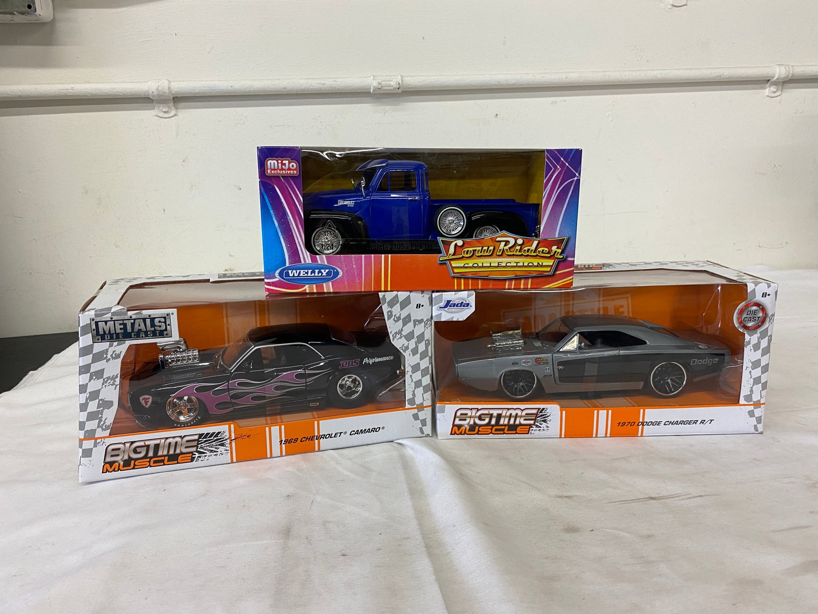 Vintage Scale Model Car Collection Lot (1 of 5)