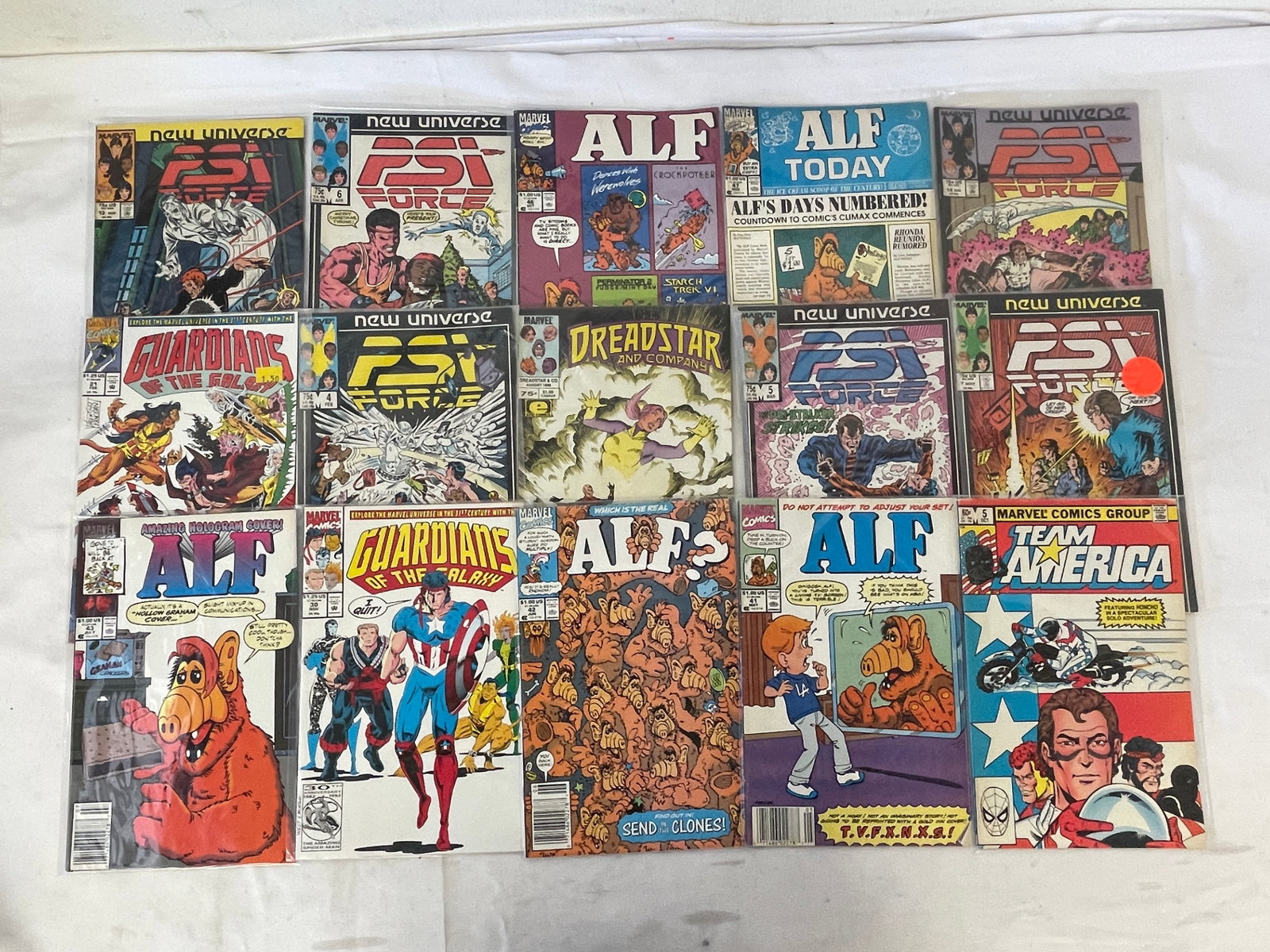 Vintage Comic Book Collection Lot: Vintage Comic Book Collection Lot