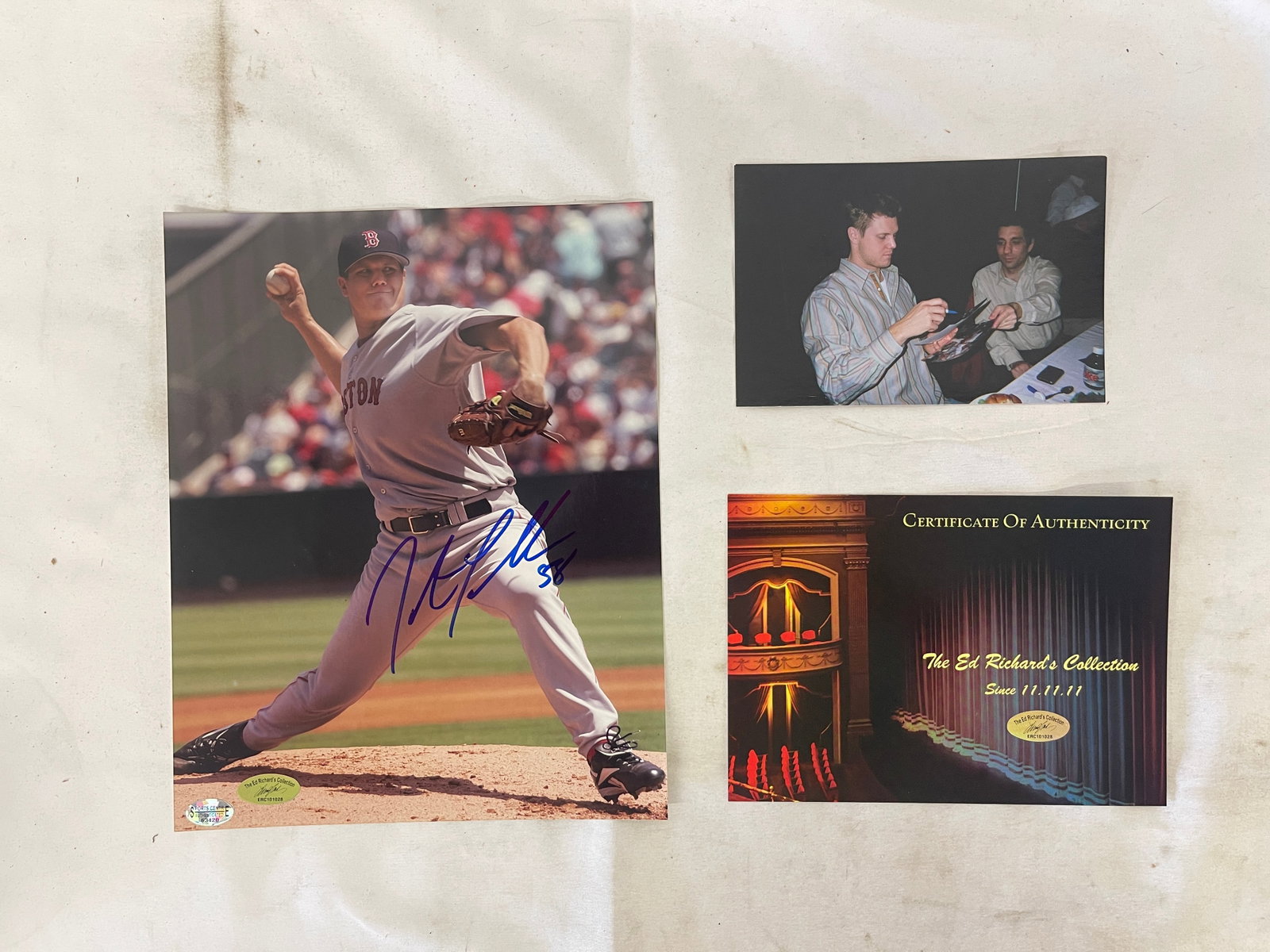 Boston Red Sox Pitcher #38 Signed 8x10 Photo w/ COA Ed Richards Collection: Boston Red Sox Pitcher #38 Signed 8x10 Photo w/ COA Ed Richards Collection