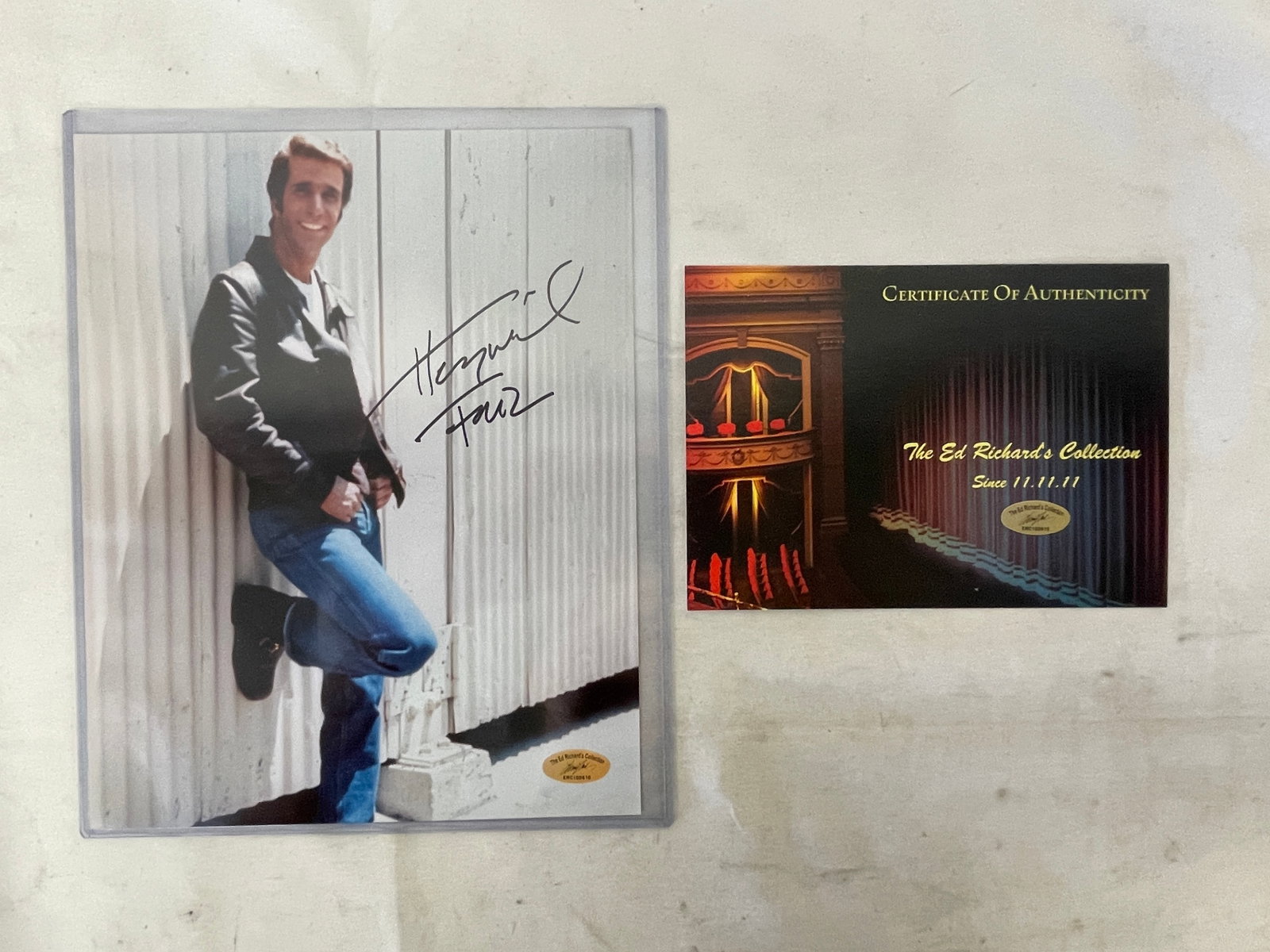 Henry Winkler 'The Fonz' Happy Days Signed 8x10 Photo with COA (1 of 4)