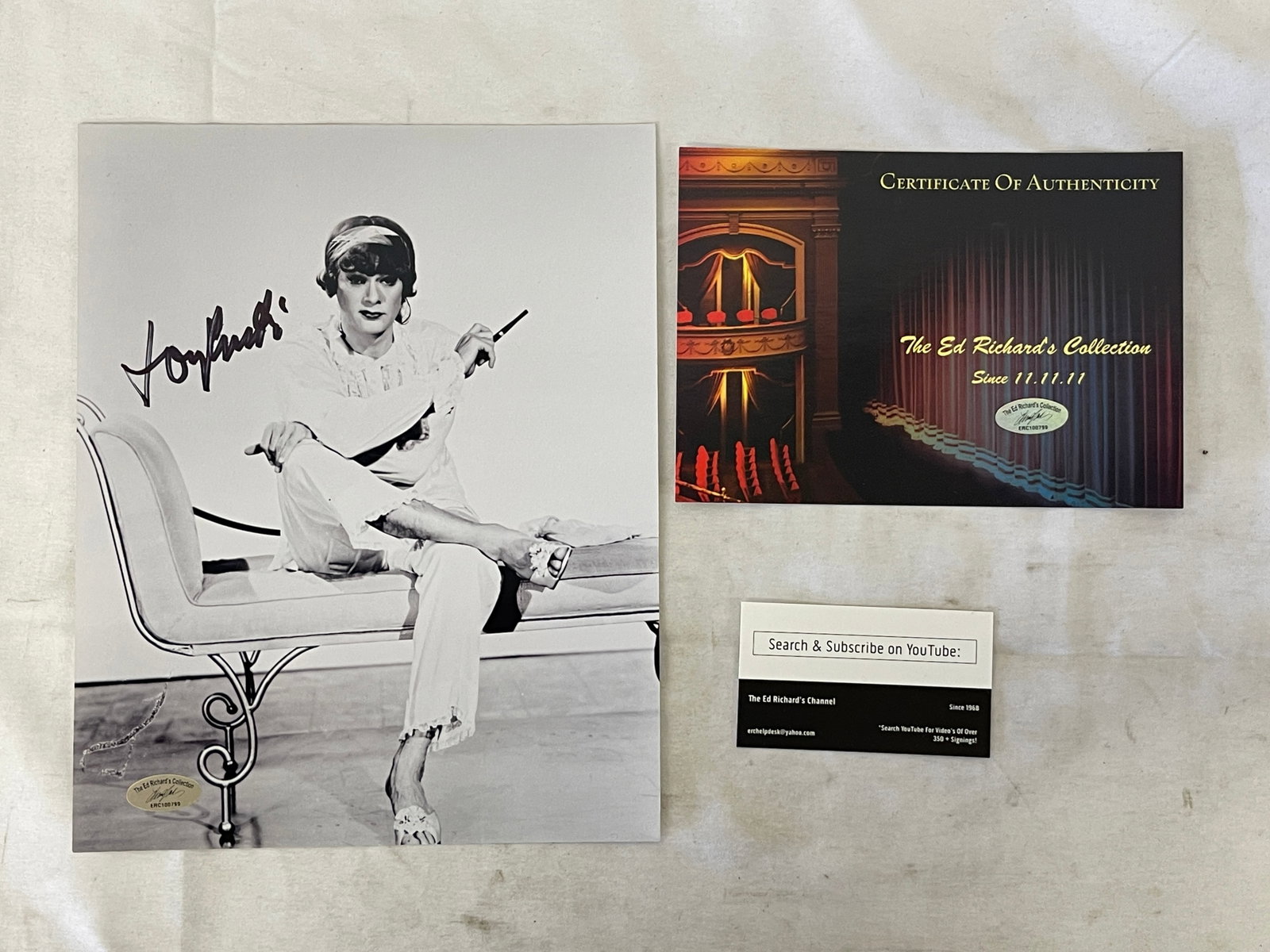 Tony Curtis Some Like It Hot Signed 8x10 B&W Photo with COA Ed Richards: Tony Curtis Some Like It Hot Signed 8x10 B&W Photo with COA Ed Richards