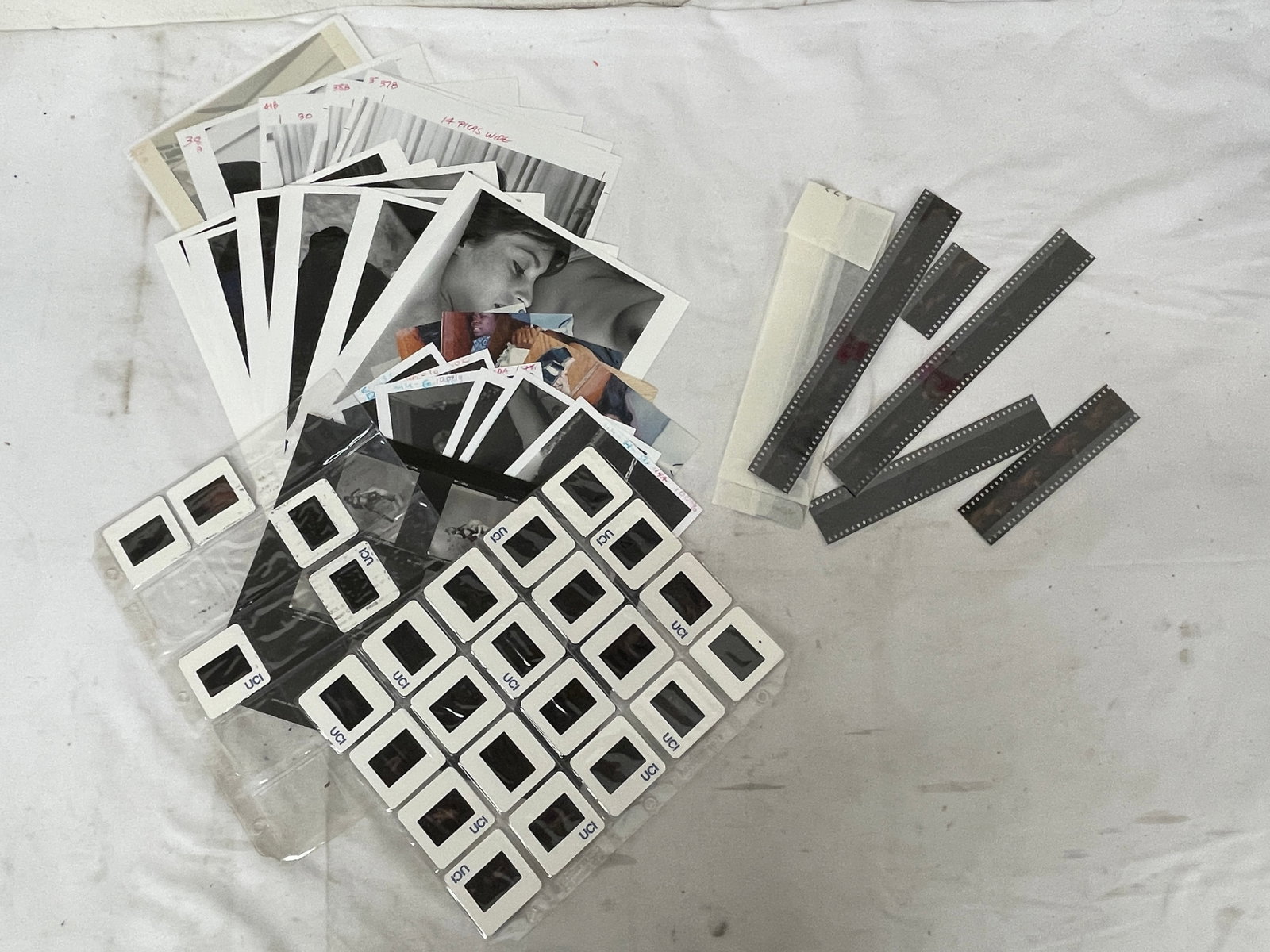 Vintage Black and White Erotic Photographs Negatives Contact Sheets and Slides (1 of 2)