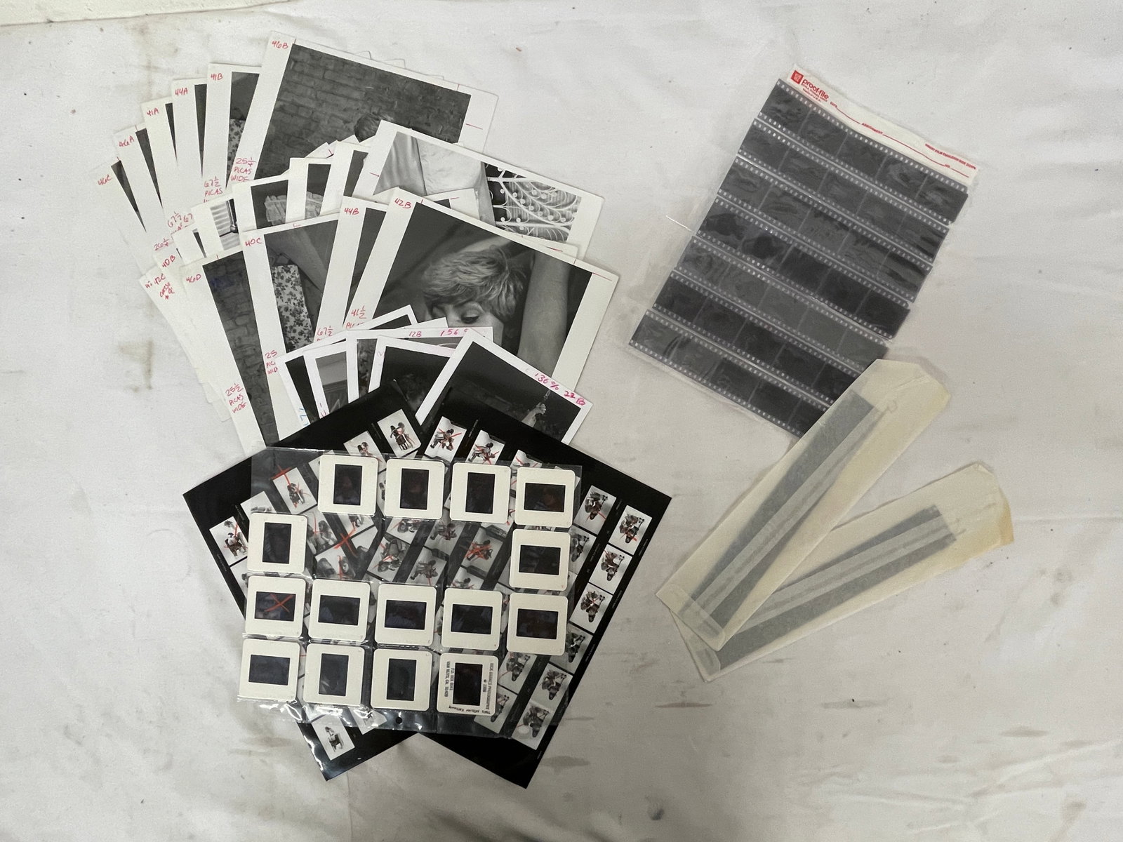 Vintage Black and White Erotic Photographs Negatives Contact Sheets and Slides (1 of 2)