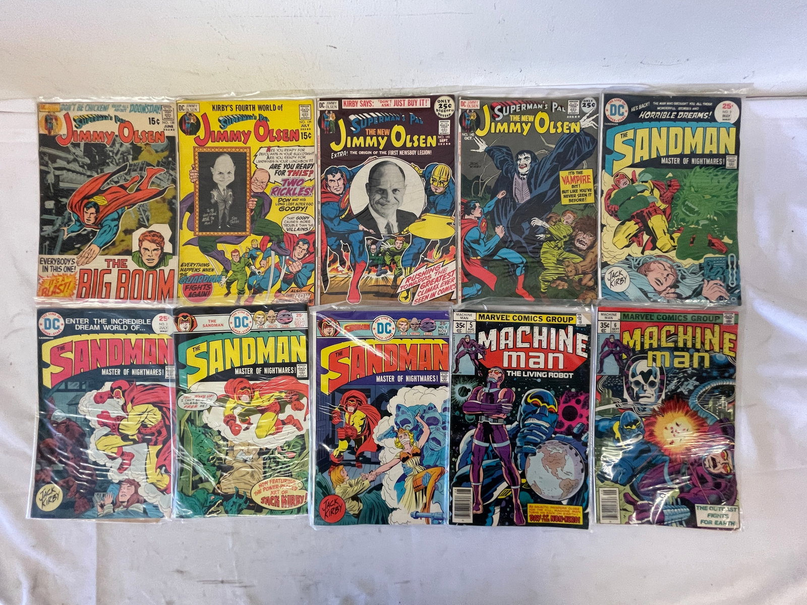 Vintage Comic Book Collection Lot: Vintage Comic Book Collection Lot