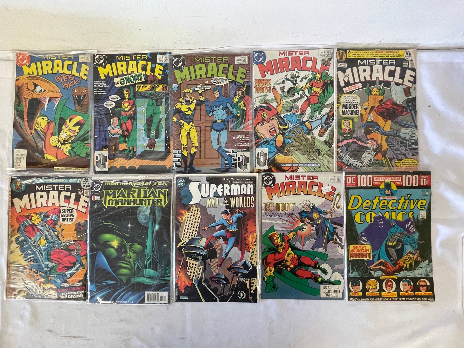 Vintage Comic Book Collection Lot: Vintage Comic Book Collection Lot