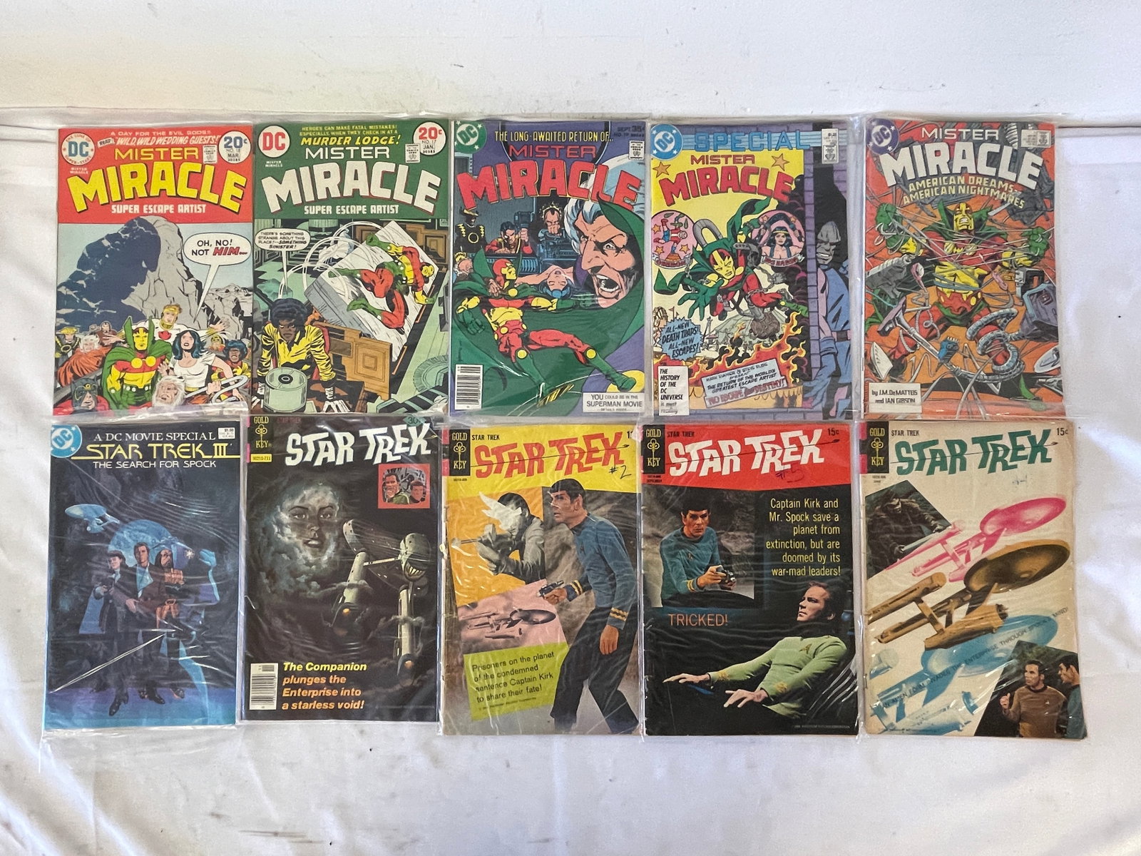 Vintage Comic Book Collection Lot: Vintage Comic Book Collection Lot