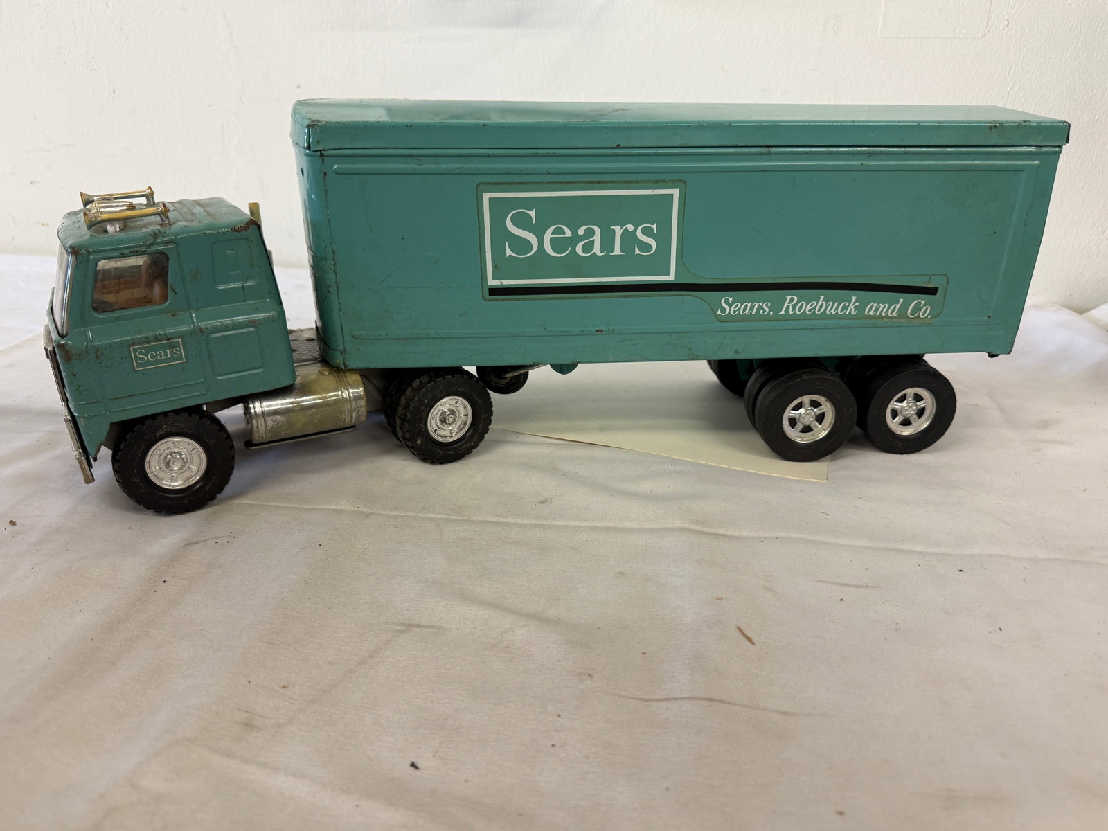 Sears Roebuck & Co Vintage pressed Steel Semi Truck Trailer Toy by International (1 of 3)
