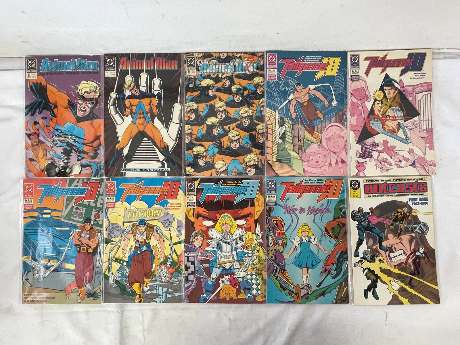 Vintage Comic Book Collection Lot: Vintage Comic Book Collection Lot