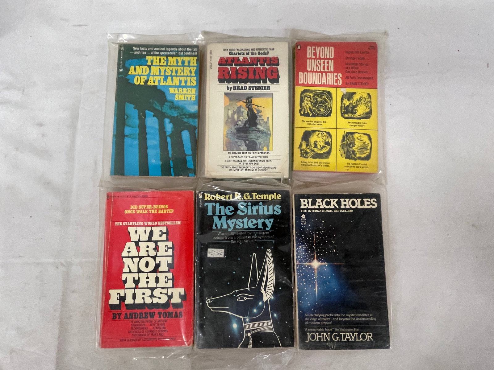 Vintage Sci-Fi Science Fiction Book Collection Lot (1 of 3)
