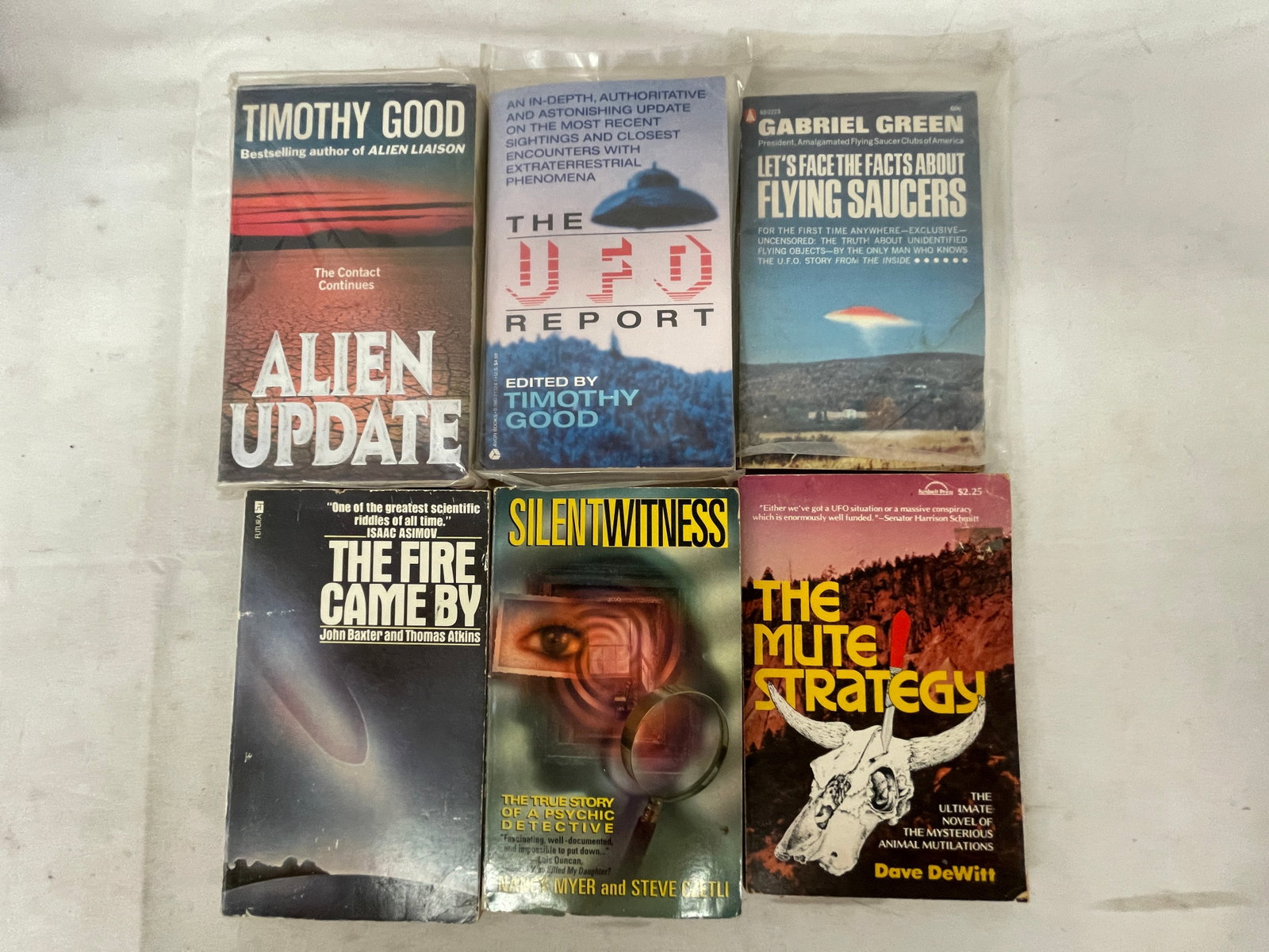 Vintage Sci-Fi Science Fiction Book Collection Lot (1 of 3)