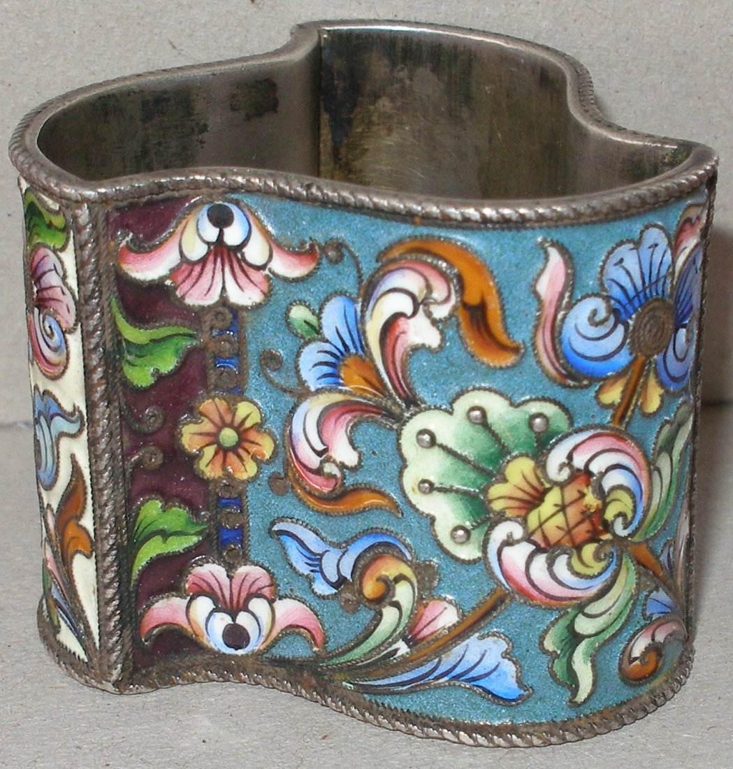 Antique Russian silver enamel napkin ring: Antique Russian silver enamel unusual shaped napkin ring, 84 standart, 64 gram, h=5 cm, Faberje stile