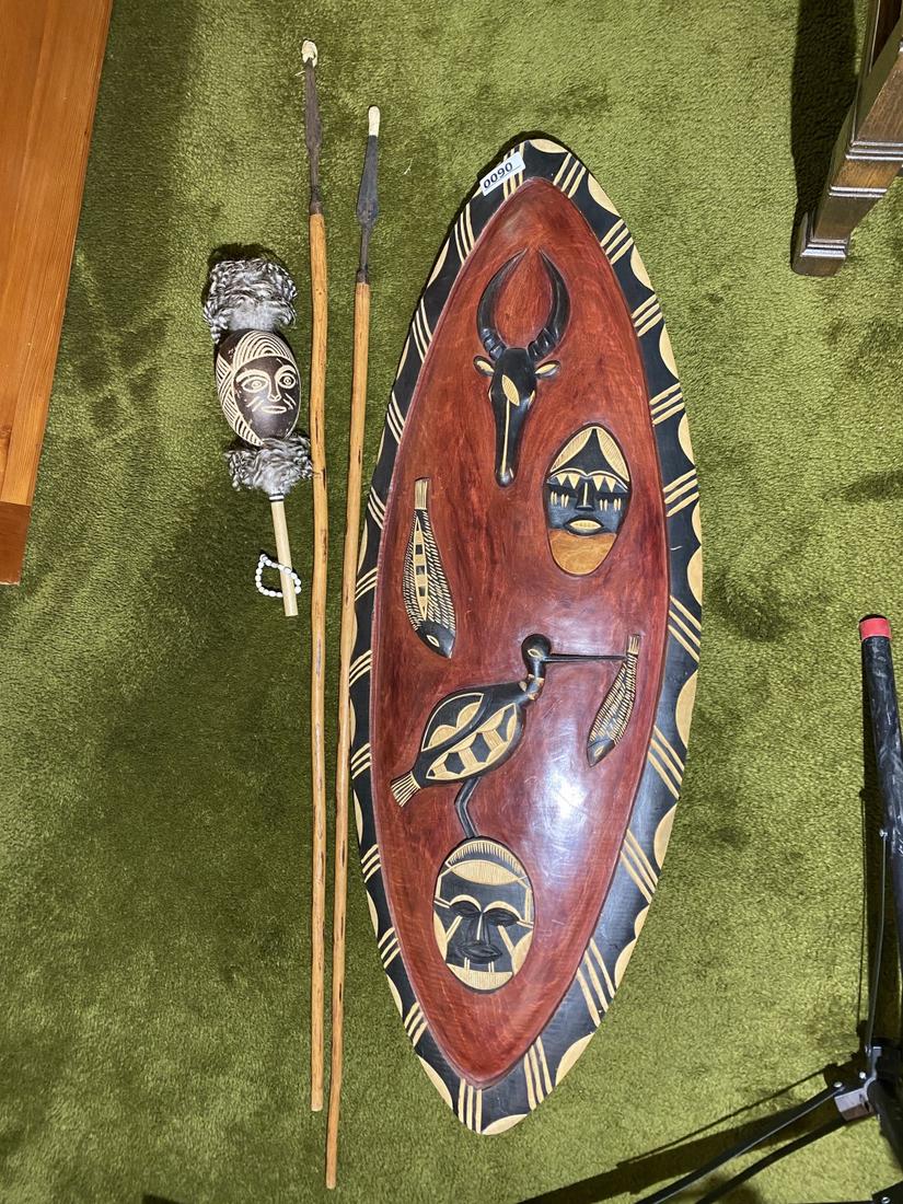 African Zulu Shield, Spears, Rattle: Shield is 3.5' long. Free pickup or we'll carefully transport to the shipper for a $3 fee. They will call you to make shipping arrangements.