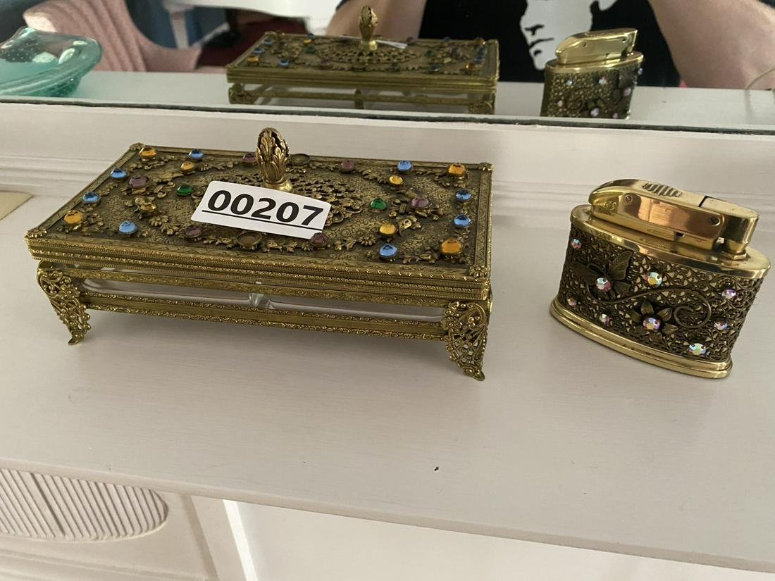 Vintage Italian Ashtray with lid, jeweled lighter set: Earrings not included. Free pickup or we'll carefully transport to the shipper for a $3 fee. They will call you to make shipping arrangements.