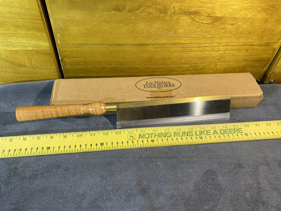 Vintage Lie-Nielsen Toolworks 15 ppi Rip Saw like new: Looks unused. Free pickup or we'll drop with our shipper for a $3 fee.