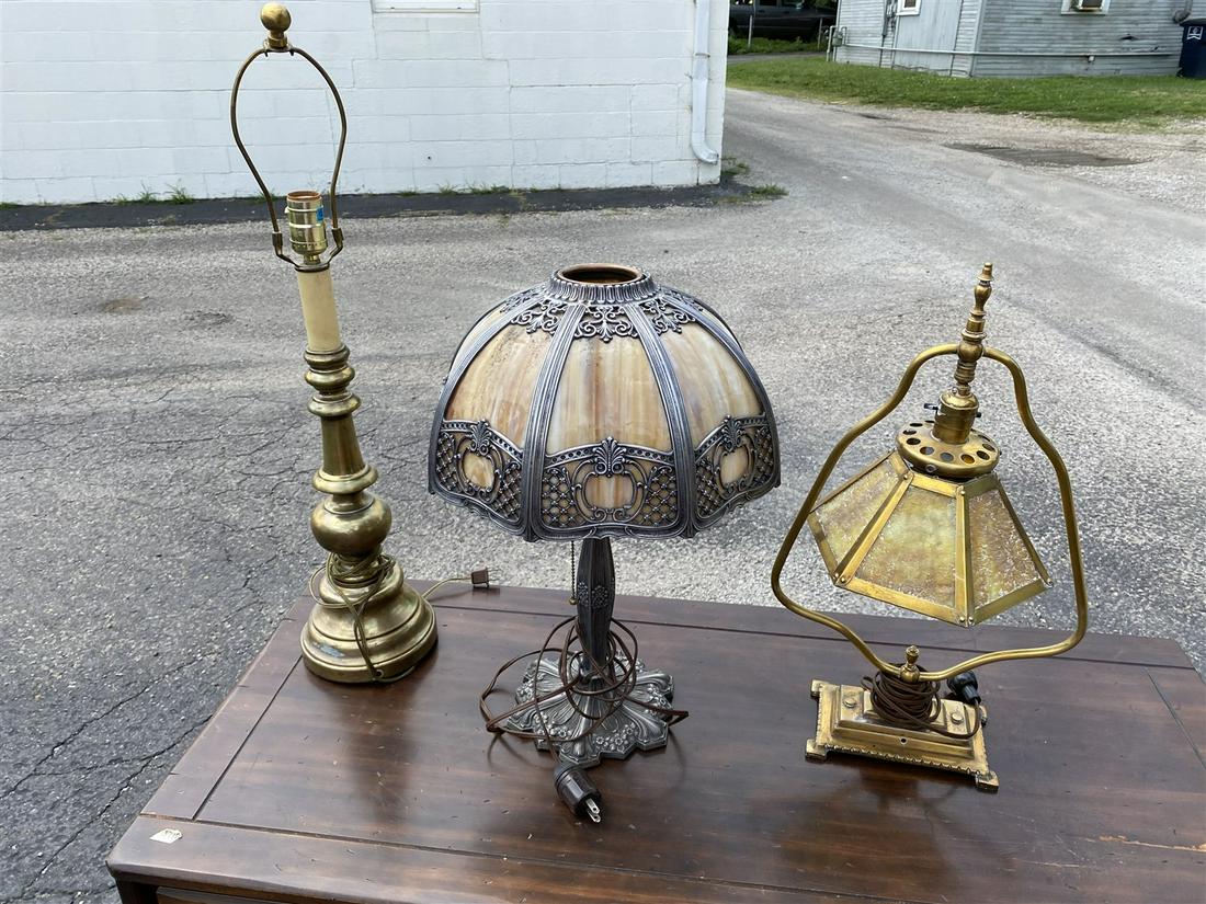 Antique Brass desk lamp with slag glass panels PLUS: Plus two vintage lamps. The brass lamp is early quite nice. Shipping not available, you must pickup during the pickup window or forfeit your purchase!