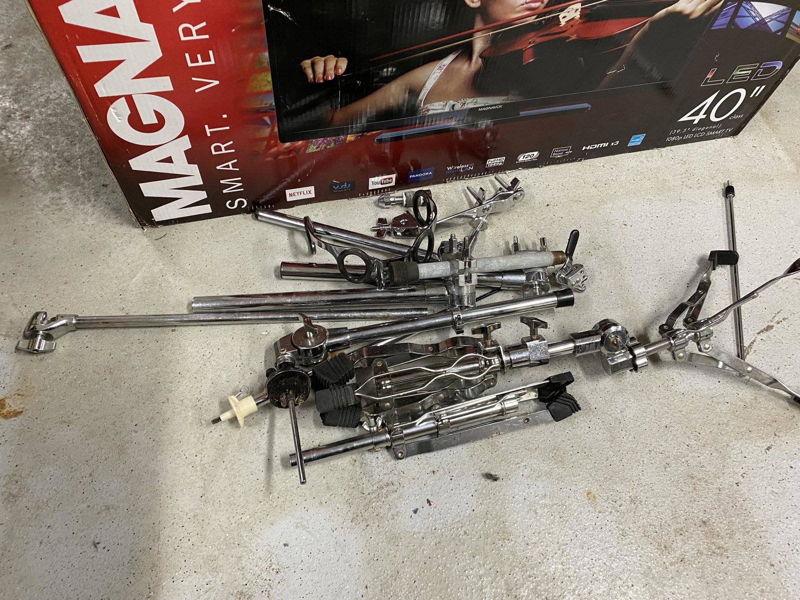 Group of Misc. unmarked Drum hardware (1 of 8)