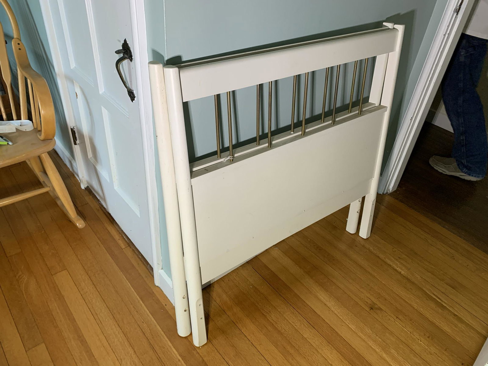 Two Headboards - Planner Group - Paul McCobb: Paul McCobb Planner Group by Winchendon.Our shipping is not available on this item. You may send a shipper to pickup, or you or your representative must pickup at the home on Sunday May 2 between 11 a