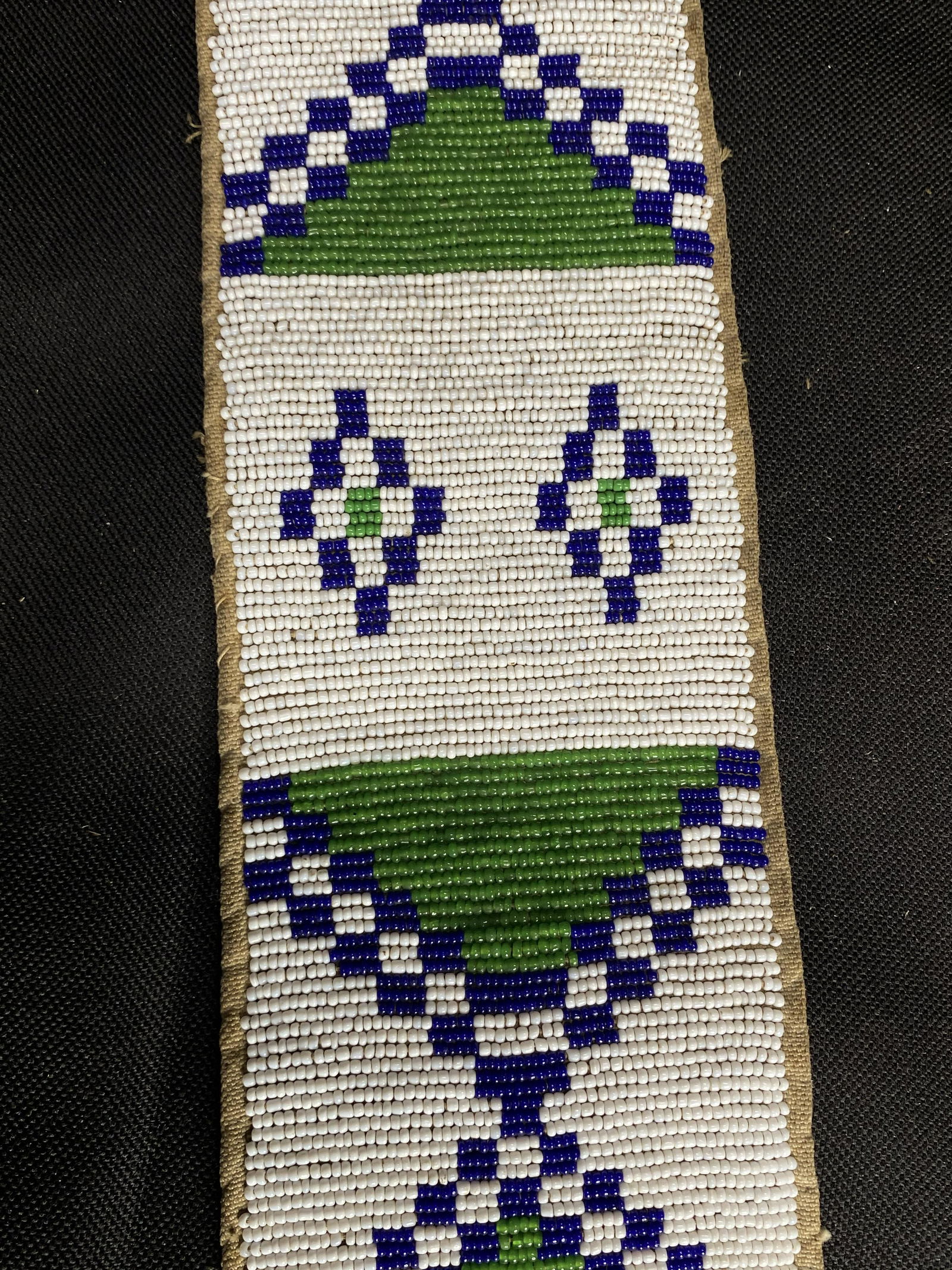 Antique Beaded Sioux Native American Belt: Antique Beaded Sioux Native American Belt 28.75" long x 3.5" wide. Free pickup or we'll drop at our shipper for a $3 delivery fee.