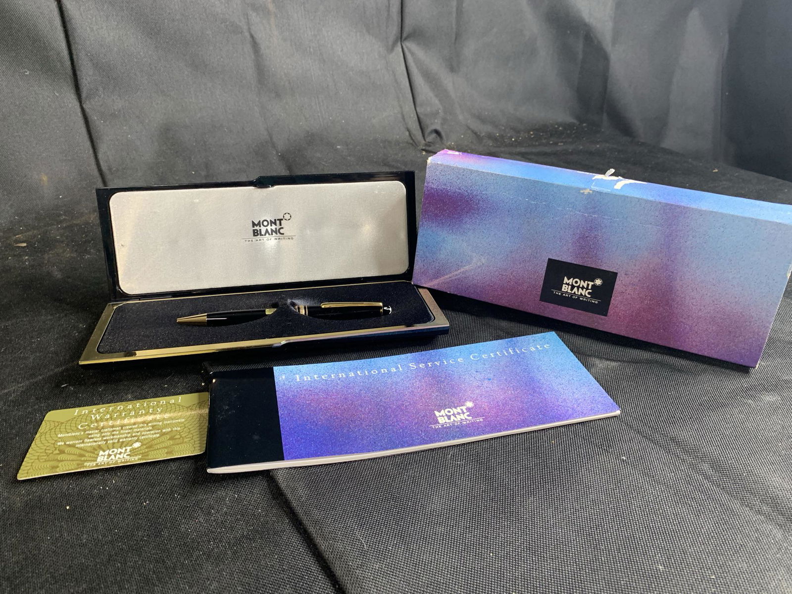 1 Montblanc Pen: Free pickup or we will drop at our shipper for a $3 fee.