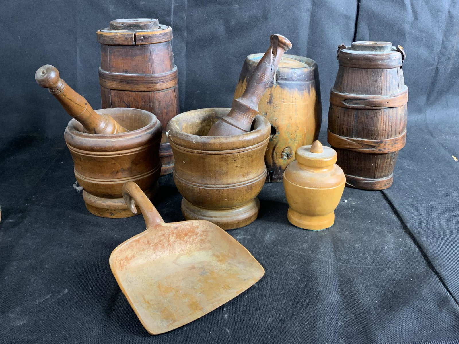 Mortars, Pestles, primitive wooden items lot: Shipping not available, you must pickup during the pickup window of Noon to 4 pm.