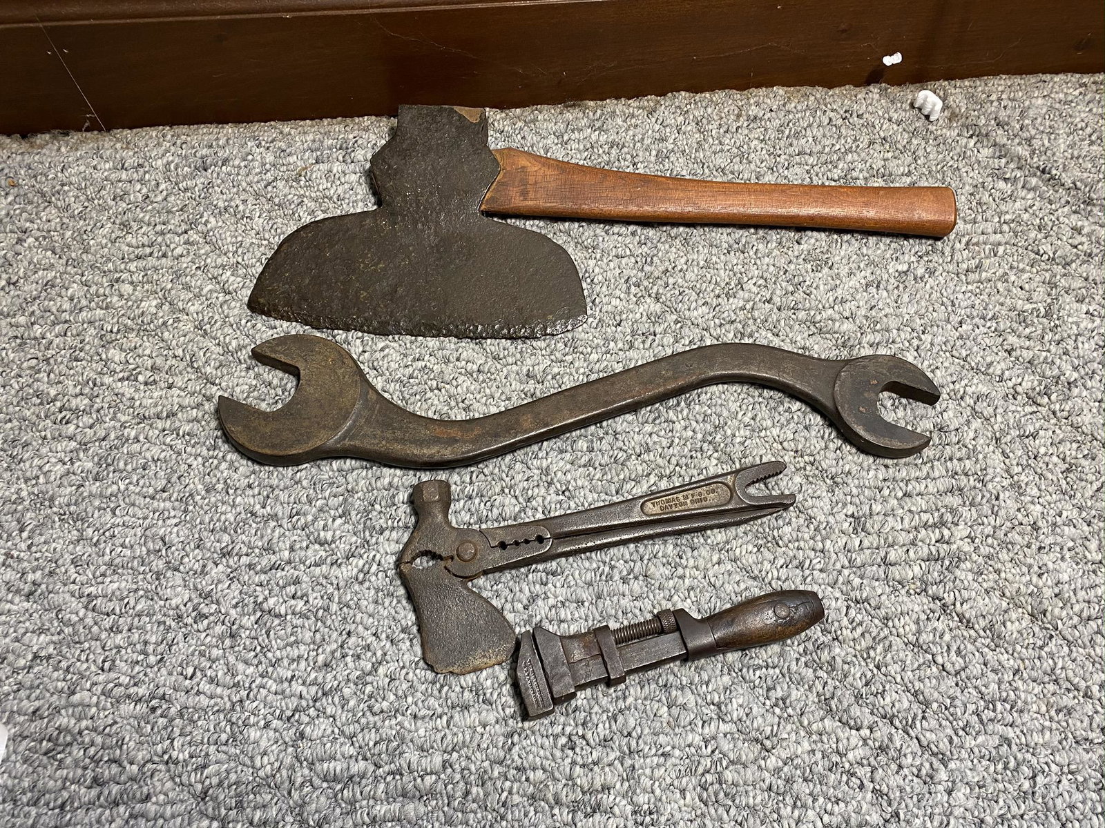 Group lot of antique tools (1 of 10)