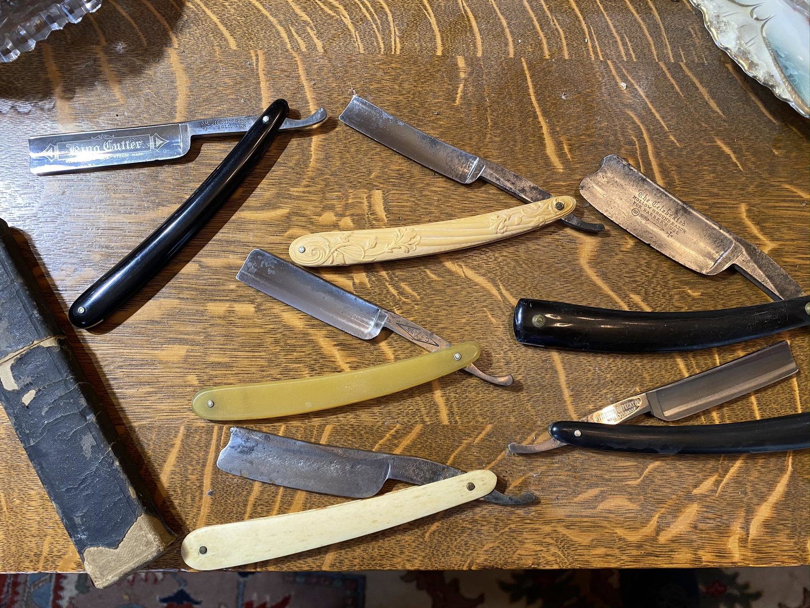 Group lot of antique straight razors (1 of 15)