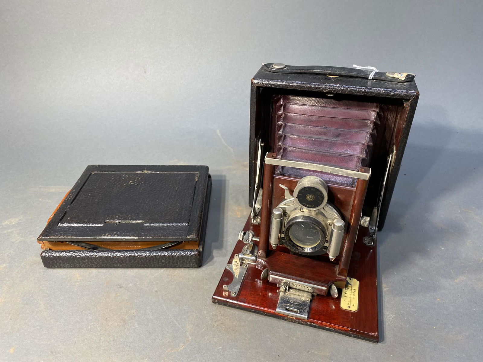 Rochester Optical Co. Pony Premo No. 4 Camera: Rochester Optical Co. Pony Premo No. 4 Camera. 8" long when expanded. Free pickup or we'll drop at our shipper for a $3 drop off fee.