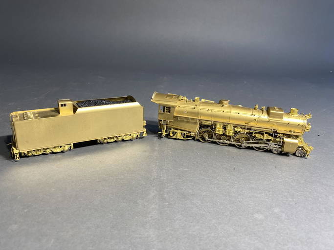 Vintage Brass Ho Model Railroad & Tender.