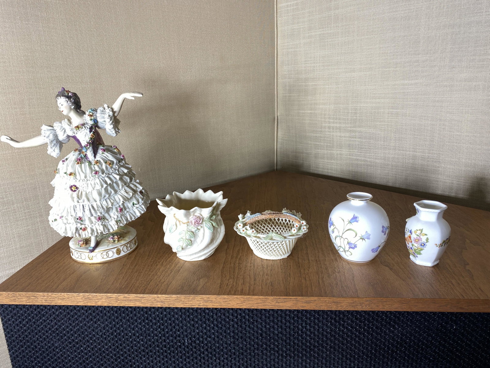 Belleek, Spode, Aynesley, Royal Vienna Style Porcelain Lot.: Belleek, Spode, Aynesley, Royal Vienna Style Porcelain Lot. In-house shipping available. Pickup is Sunday, November 6th from 12pm to 5pm in Lynchburg, Ohio 45142. (THIS IS THE ONLY PICKUP WINDOW) or w
