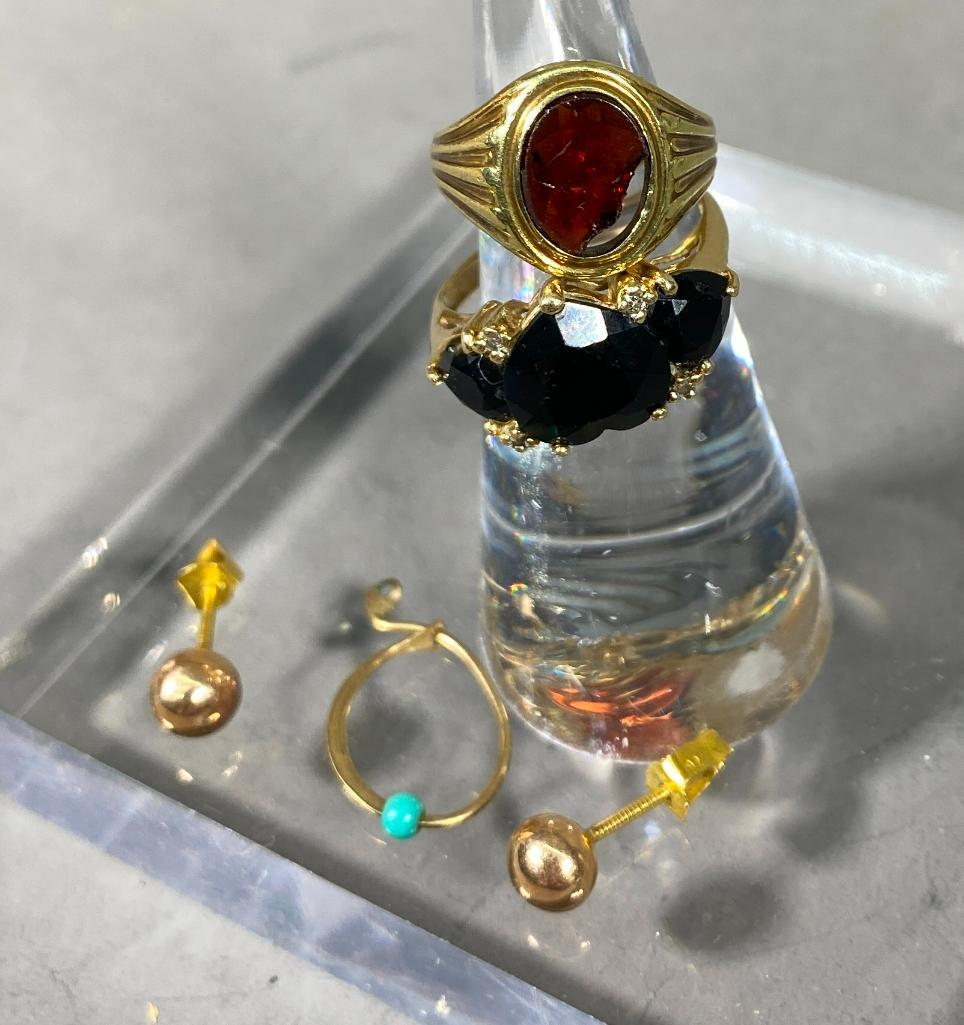 Group Lot of 14k Gold Jewelry. (1 of 4)