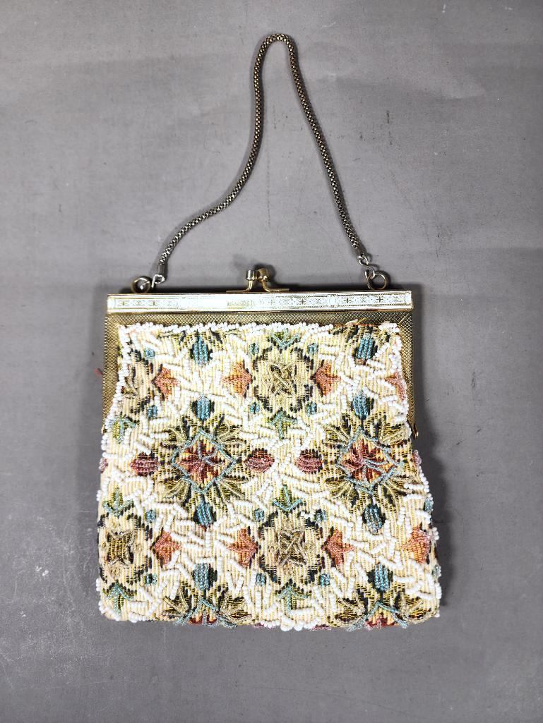 Beaded Kiss lock Purse, Metal Frame, Diamond Floral Pattern. (1 of 9)