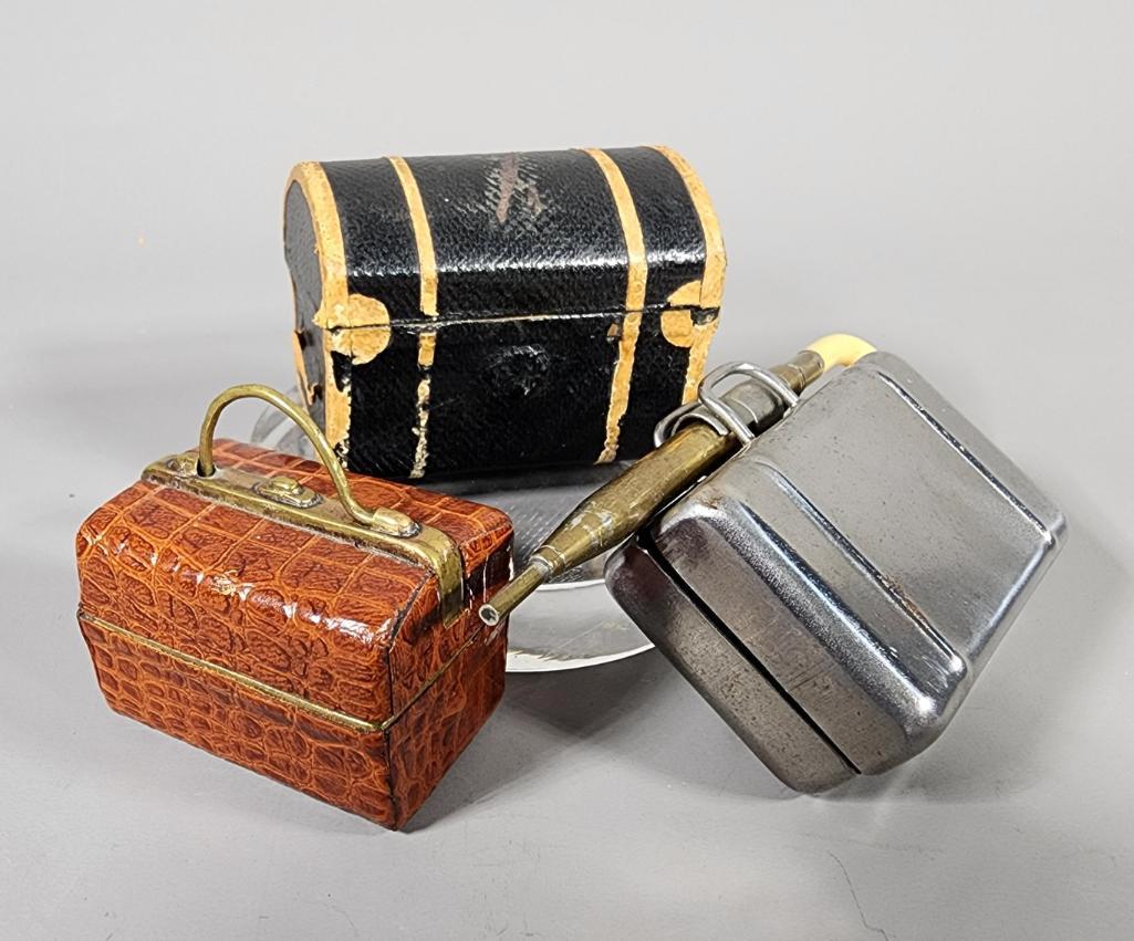 Three Inkwells - Gladstone Bag, Suitcase and Chest. (1 of 20)
