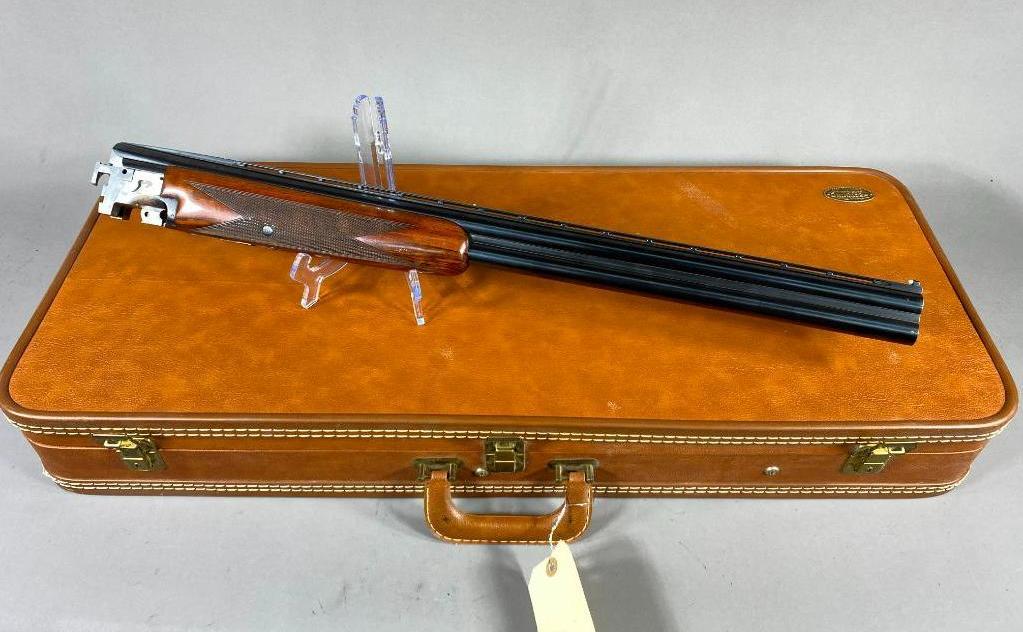 Browning Belgium Barrel in Browning Case: Browning Barrel Belgium w/Browning Case with SERIAL: 39835 CALIBER/GAUGE: 12 Gauge CONDITION: Good BACKGROUND CHECK: No OTHER INFO: 26 3/8 inches Long SHIPPING: In-house shipping available. Pickup is 