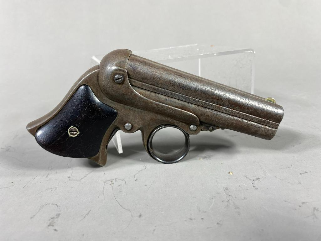 Antique Remington Elliot Derringer in 32 Rimfire Nice: BRAND: Remington SERIAL: 15940 CALIBER/GAUGE: .32 RF MODEL: Elliot Derringer CONDITION: Good BACKGROUND CHECK: No OTHER INFO: 5.25 inches overall. SHIPPING: In-house shipping available. Pickup is Mond