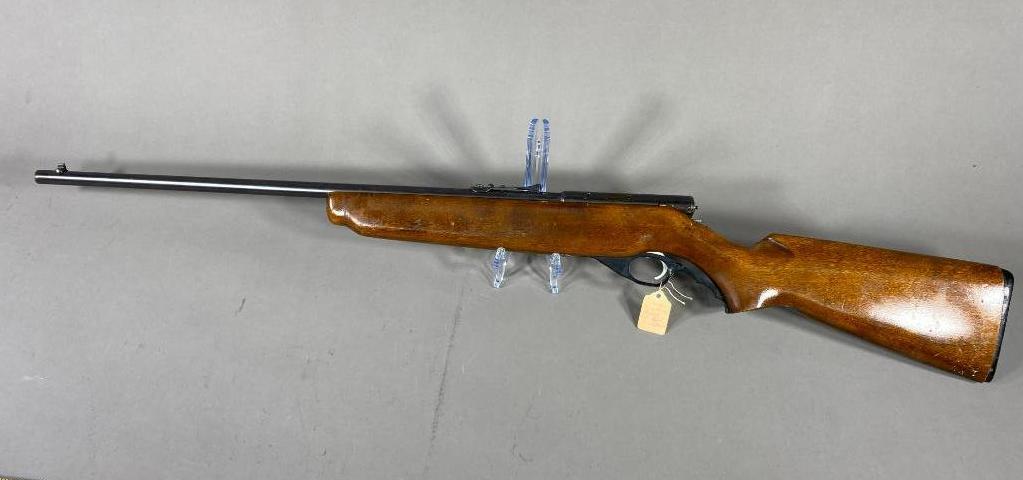 Ward's Western Field Model 93M-390A in 22 LR: BRAND: Wards Western Field SERIAL: NSN CALIBER/GAUGE: 22 S/L/LR MODEL: 93M-390A CONDITION: Trigger Guard Bent BACKGROUND CHECK: Yes OTHER INFO: 40 inches Long. Trigger Guard Bent SHIPPING: In-house sh