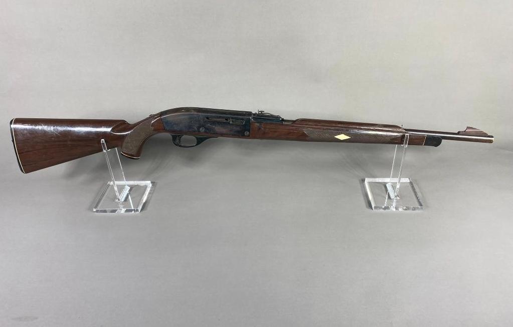 Remington Model Nylon 66 in 22 LR Rifle.: BRAND: Remington SERIAL: NSN CALIBER/GAUGE: 22 LR MODEL: Nylon 66 CONDITION: Receiver Pull Knob is Broken off BACKGROUND CHECK: Yes OTHER INFO: 39 inches Overall Length SHIPPING: In-house shipping ava