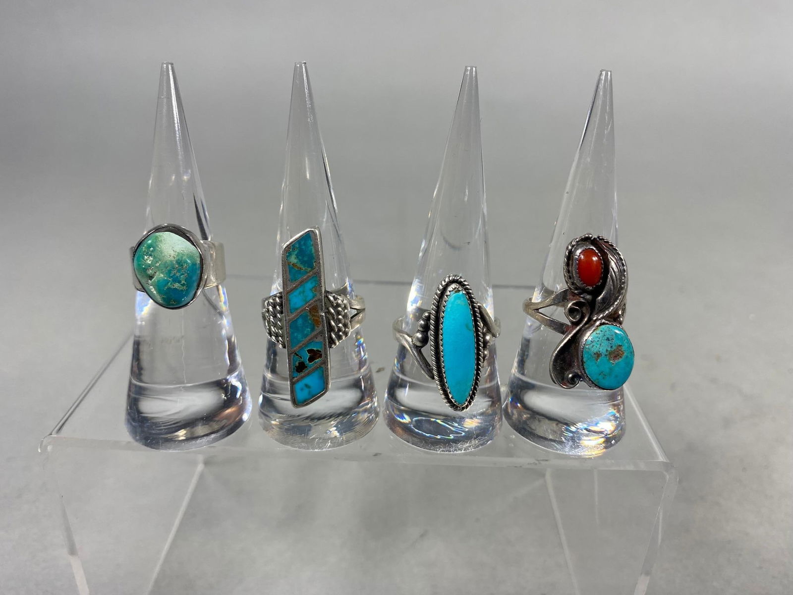 Group Lot of 4 Native American Rings Turquoise, Coral. (1 of 11)